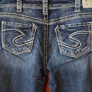 Silver Jeans (Suki) straight leg jeans